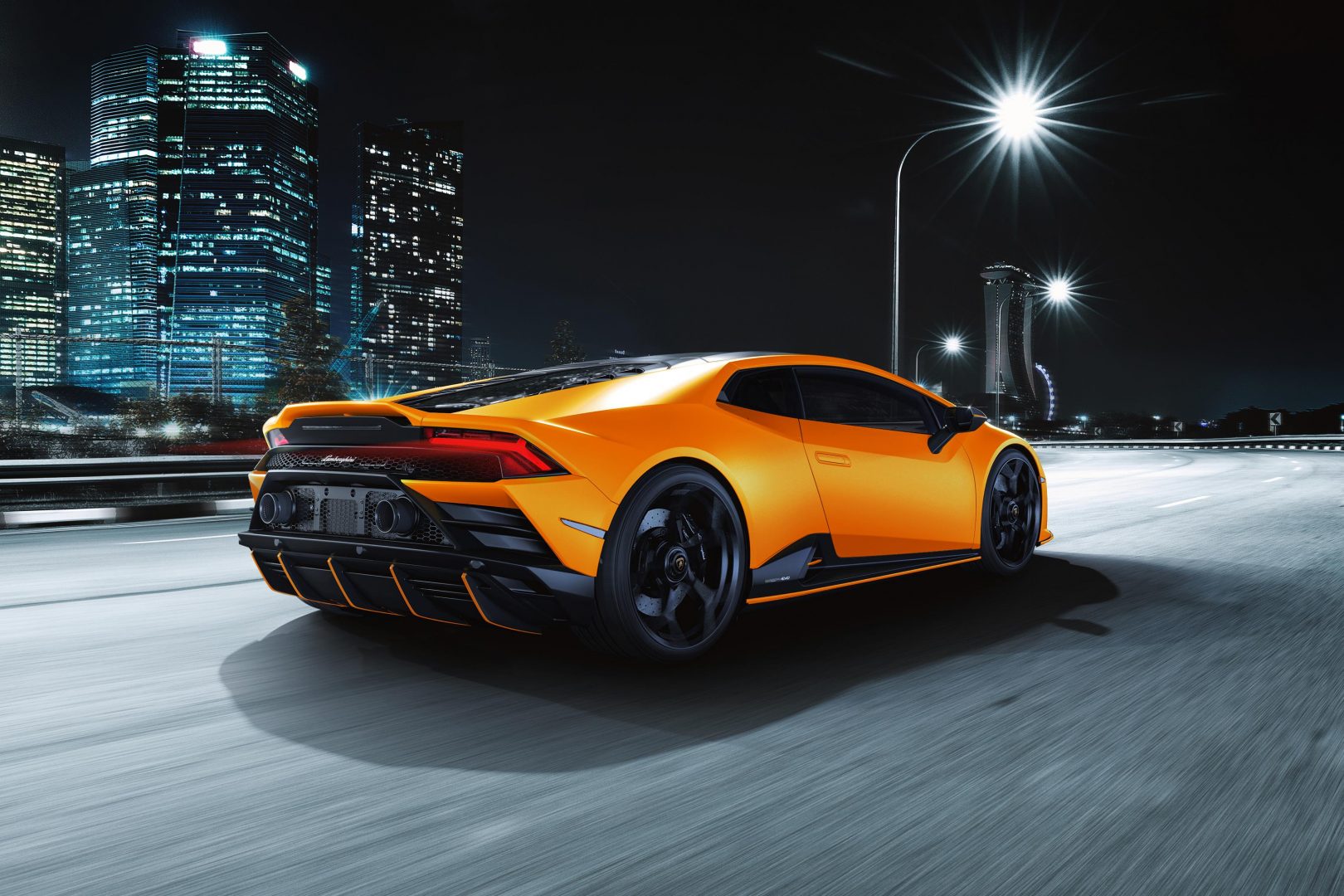 Lamborghini Huracán EVO Fluo Capsule; un auto fosfo fosfo…