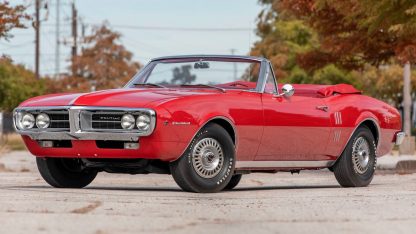 Pontiac Firebird rojo