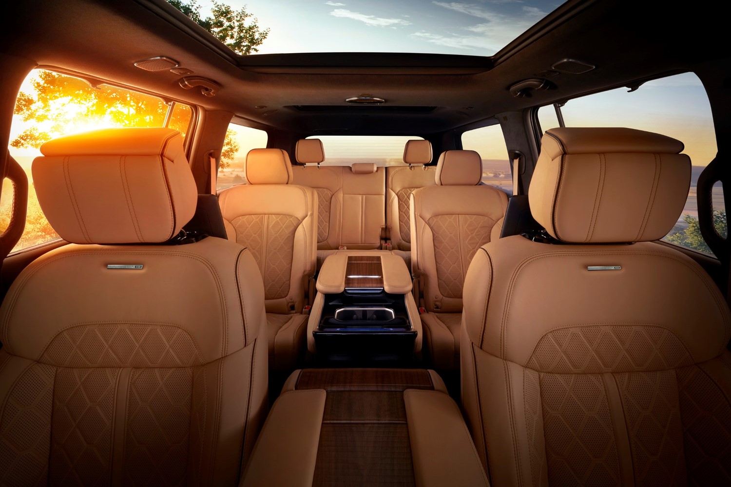 Jeep Grand Wagoneer interior