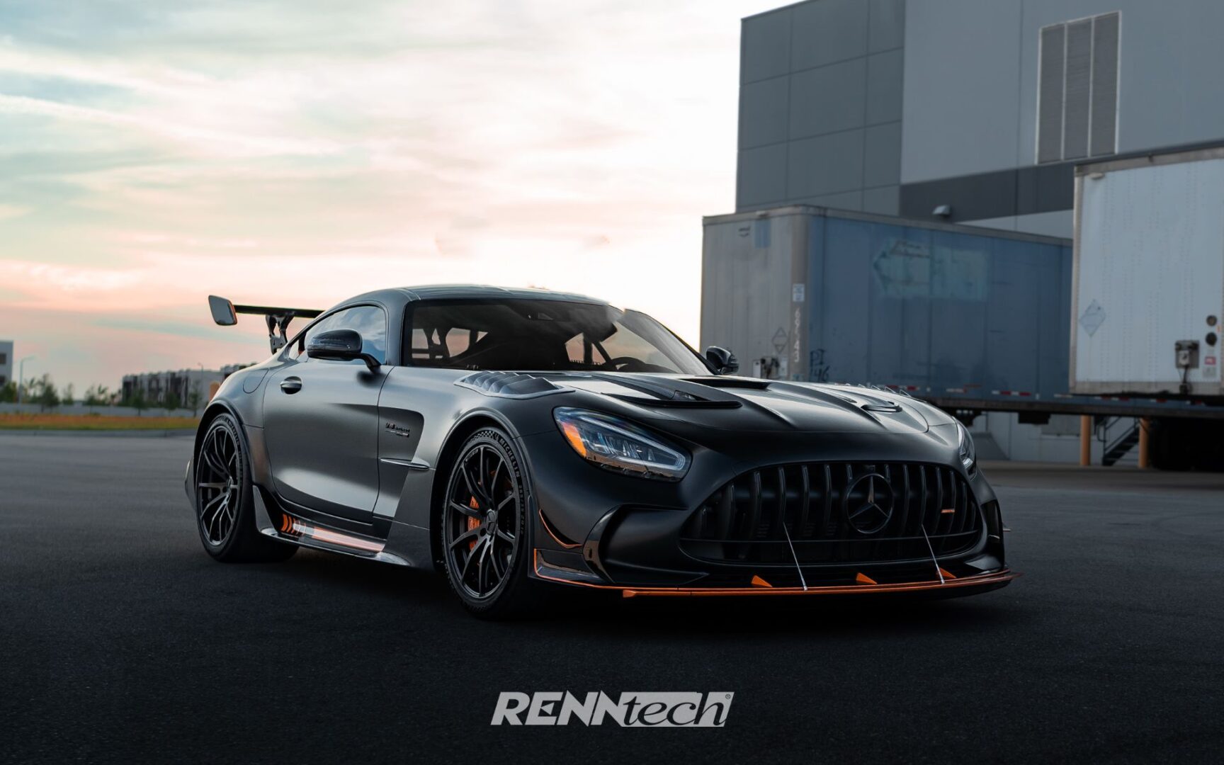 Así es el MercedesAMG GT Black Series de RENNtech, una bestia de más