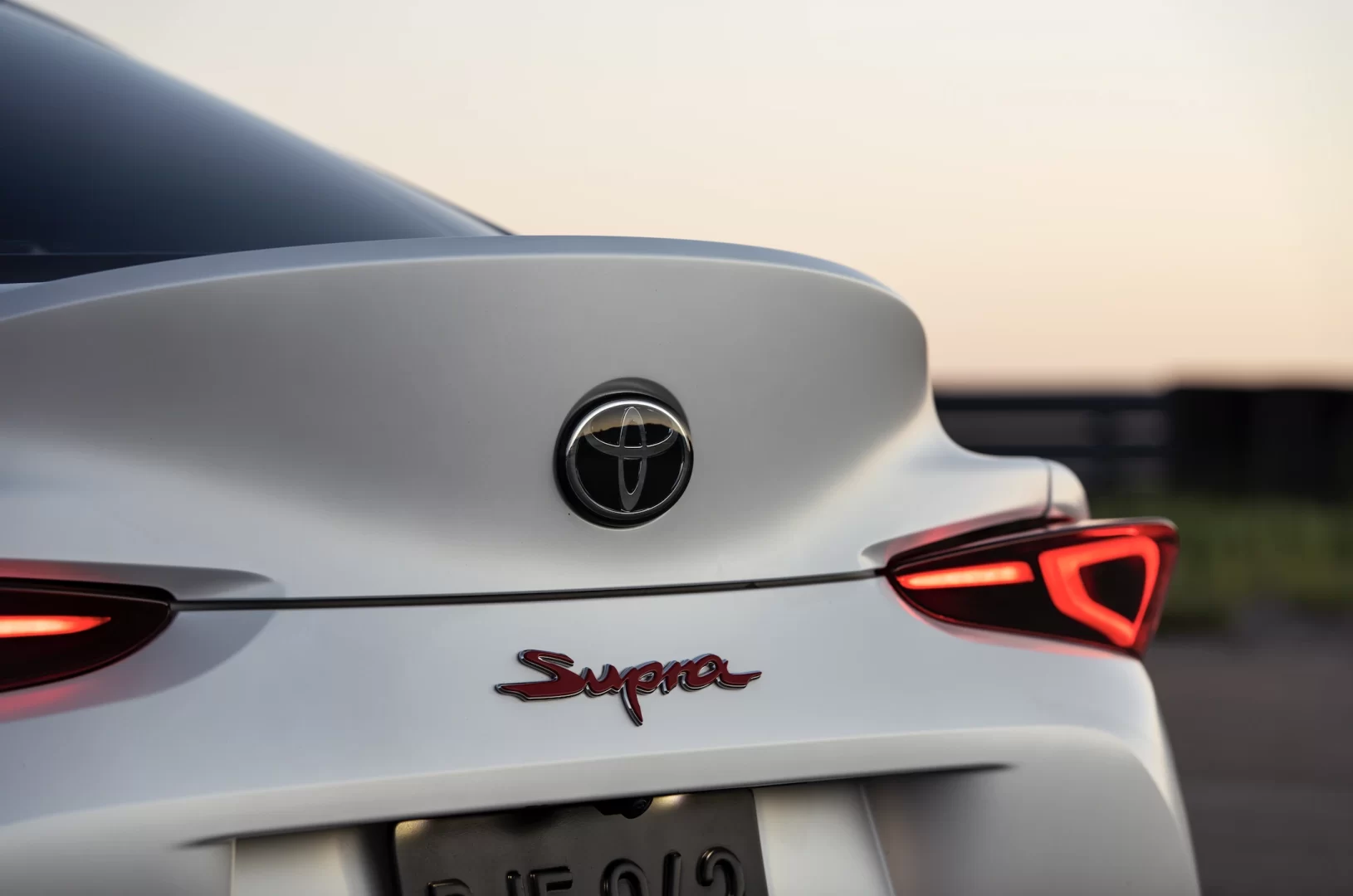 toyota supra eléctrico