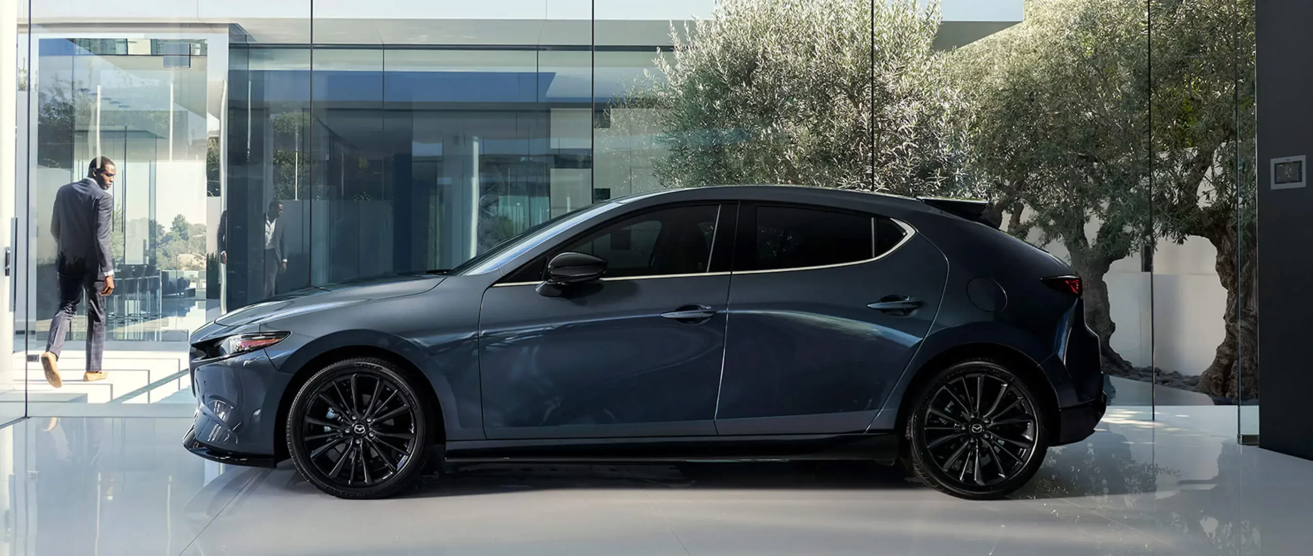 ¡Mazda 3 hatchback 2024 recibe más seguridad! AutoDinámico