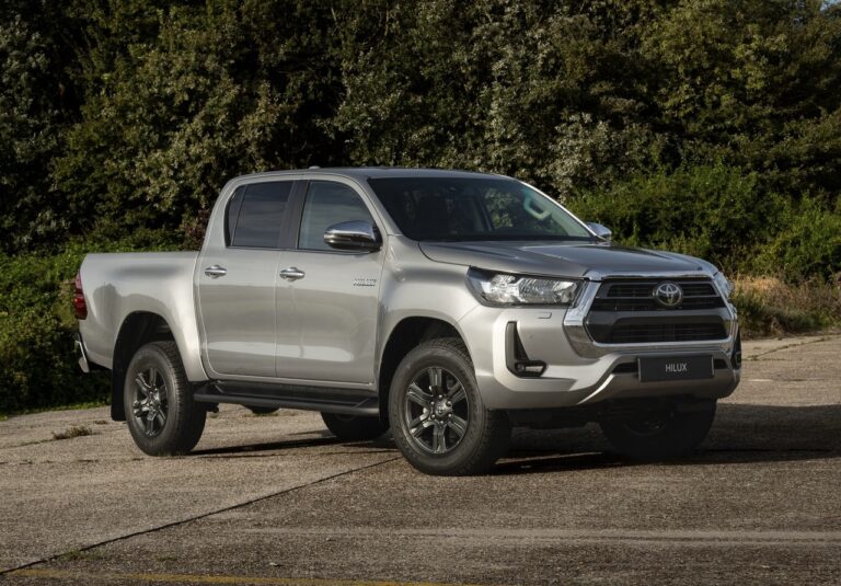 La Toyota Hilux Hybrid 48V evoluciona hacia la electrificación